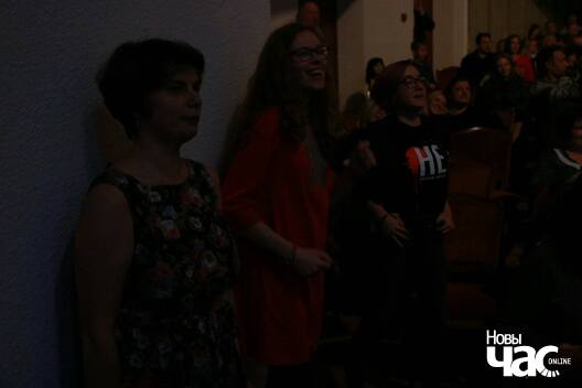 13/17 23191575_10214536713953053_323755390_o_logo.jpg