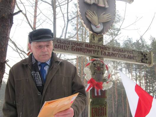 14/15 25591832_1540429799411080_1120891022471033775_n.jpg