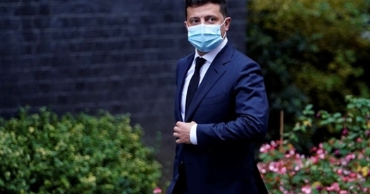 Зяленскі: На Хэлоўін усе чэрці з палітычнага пекла адкрываюць твары