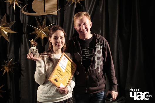 2/4 2_premija_hs_logo.jpg