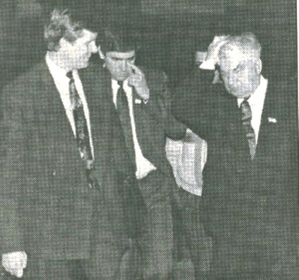 Злева направа: Аляксандр Дабравольскі, Леанід Юнчык і Сямён Шарэцкі. Крыніца: “Свабода”, красавік 1996 года﻿