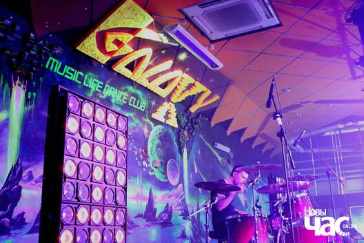 13/14 32260884_1708824199187364_1216345475645440000_n_logo.jpg