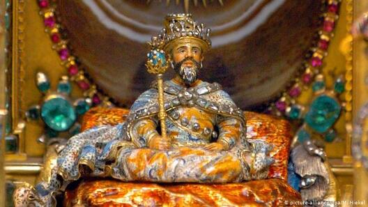 4/5 38107664_303.jpg