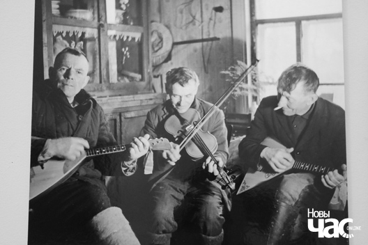 3_120_logo.jpg 3_120_logo.jpg