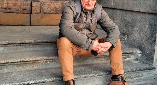 Сяржук Сыс: Дом — гэта там, дзе сябры Правы чалавека, вершы і дом. Сяржук Сыс і яго новая кніга паэзіі