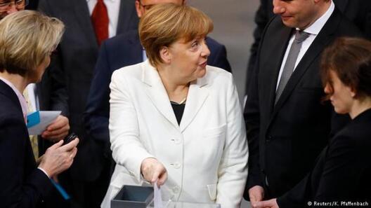 Ангела Меркель у асяроддзі дэпутатаў бундэстага﻿
