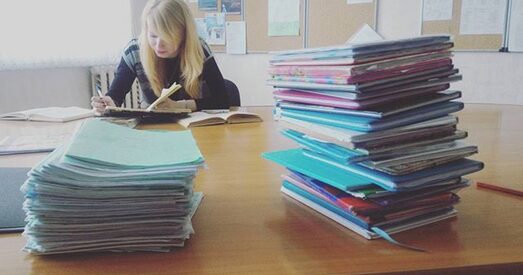 «Калі ўбачыла разлік, апусціліся рукі». Баранавіцкія педагогі — пра свае заробкі, налічаныя па-новаму