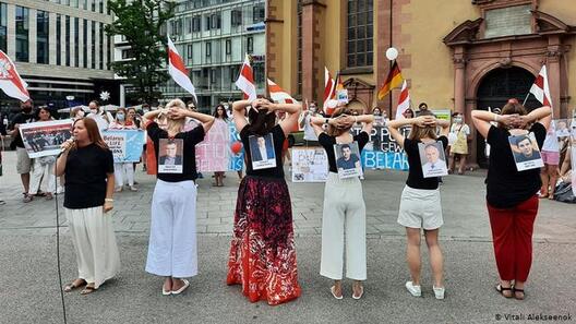 54402386_303.jpg 54402386_303.jpg