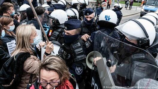 55381244_303.jpg 55381244_303.jpg