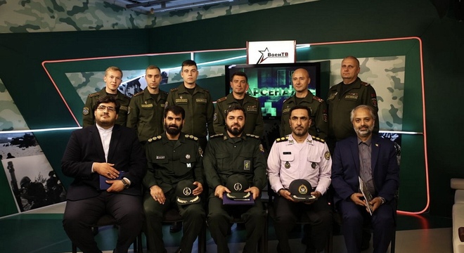 Мінабароны Беларусі прымае дэлегацыю з Ірану трэці раз за два тыдні Мінабароны Беларусі прымае дэлегацыю з Ірану трэці раз за два тыдні. Што адбываецца?