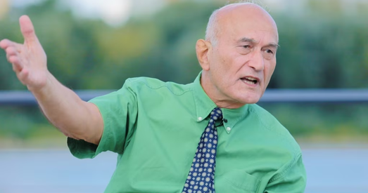 Зянон Пазьняк прапанаваў Лукашэнку і Зяленскаму абмяняць палонных расійцаў на беларускіх палітвязняў