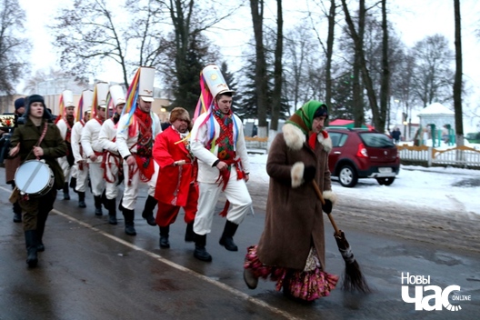 Баба. Семежава, Капыльскі р-н Мінскай вобл. 2019 г.  Баба. Семежава, Капыльскі р-н Мінскай вобл. 2019 г.