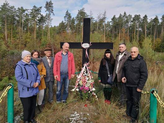 Фота з суполкі кампаніі «Забітыя і забытыя» ў фэйсбуку Фота з суполкі кампаніі «Забітыя і забытыя» ў фэйсбуку