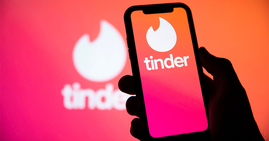 Tinder сыходзіць з Беларусі. Як рэагуюць людзі?
