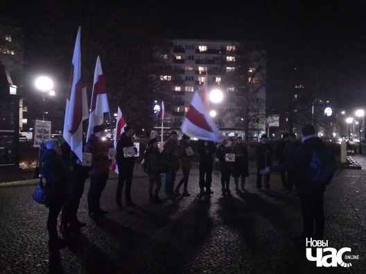 4/7 80321340_555410028634460_3099248684261441536_n_logo.jpg