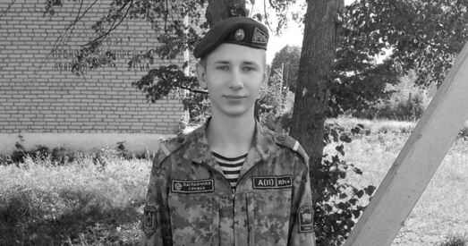 Сям'я памежніка, які загінуў у войску, не верыць у версію пра самазабойства
