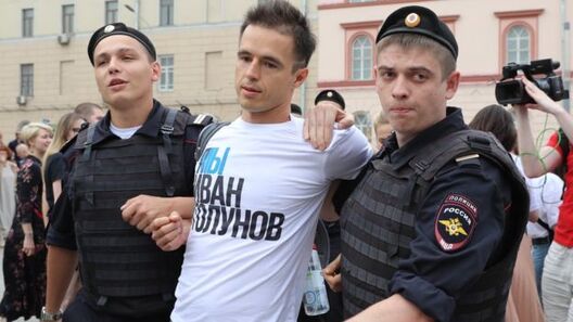 _107347282_gettyimages_1149421148.jpg _107347282_gettyimages_1149421148.jpg