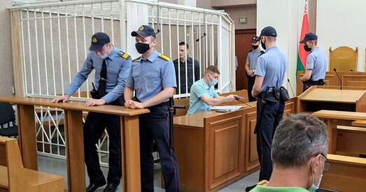 «Пры затрыманні душылі падушкай». Працягваецца суд над Міколам Дзядком