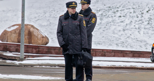 Рэжым пачаў жэрці сам сябе