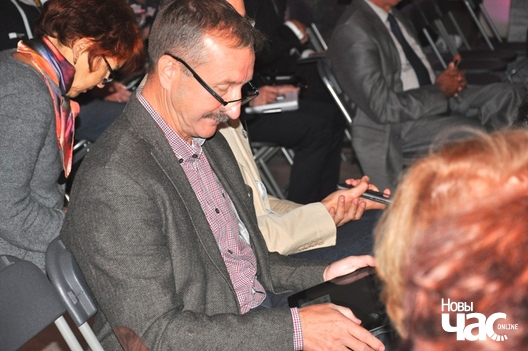 7/9 _dsc6544_logo.jpg