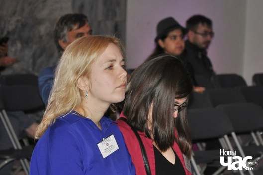 8/9 _dsc6550_logo.jpg