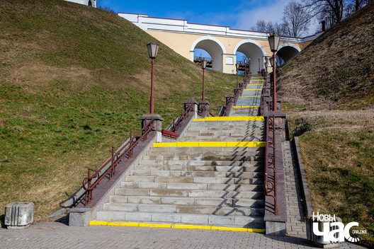 2/4 _harodnja_lesvica_kahannja_fota_dzmitryeu_dzmitryj_novy_czas__4__logo.jpg