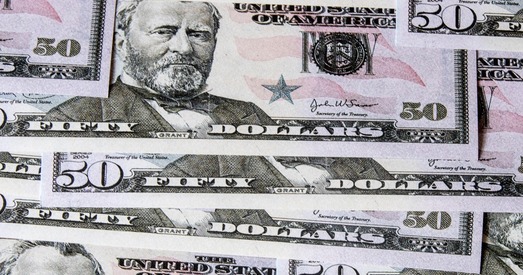 Народныя санкцыі. Як беларусы спрабуюць пакінуць рэжым без грошай і наколькі гэта працуе