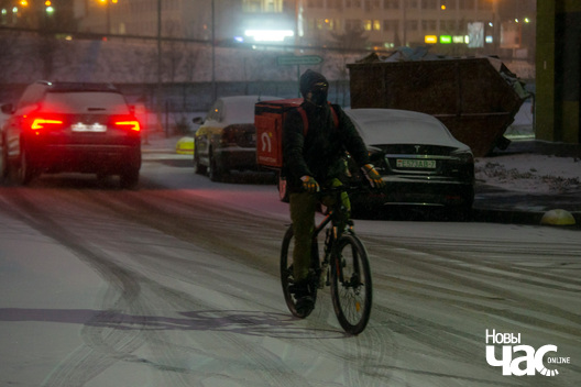 _minsk___belarus___nadvor_e___cyklon___sneh___zaviruha__fota_dzmitryeva_dzmitryja_novy_czas__2__logo.jpg _minsk___belarus___nadvor_e___cyklon___sneh___zaviruha__fota_dzmitryeva_dzmitryja_novy_czas__2__logo.jpg