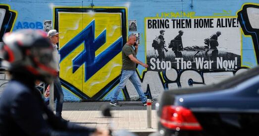 Чаму Расія прызнала «тэрарыстамі» полк «Азоў»?