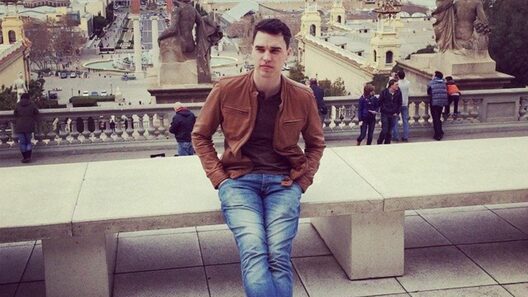 a19ab81e70388bee5317dca8b63c497b.jpg a19ab81e70388bee5317dca8b63c497b.jpg