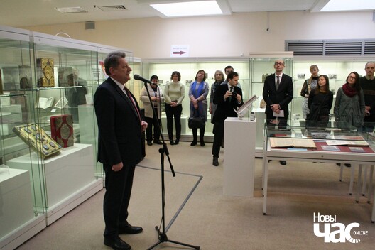 2/11 ambasaedar_ukrainy_kizim_logo.jpg