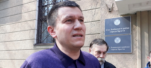 bekaliuk_080419_seleh_bg.jpg bekaliuk_080419_seleh_bg.jpg