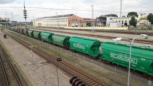 belaruskaliy_litva_poezd_zheleznaya_doroga.jpg belaruskaliy_litva_poezd_zheleznaya_doroga.jpg