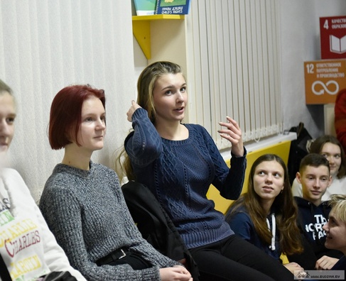 10/12 bodypositive_13.jpg