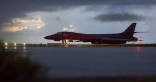 Амерыканскія бамбардавальнікі праляцелі ўздоўж берагоў КНДР