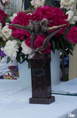 byczki_2016_za_svabodu_dumki__16__logo_1_logo_1.jpg byczki_2016_za_svabodu_dumki__16__logo_1_logo_1.jpg