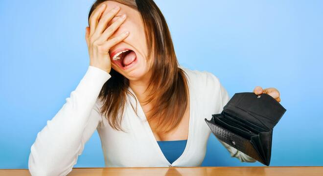 «Фінансуем у поўным аб'ёме». Зарплата бюджэтнікаў у жніўні ўпала на 59 рублёў «Фінансуем у поўным аб'ёме». Зарплата бюджэтнікаў у жніўні ўпала на 59 рублёў