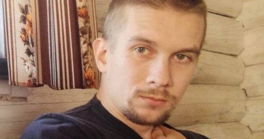 «Калі ты нарадзіўся ў Беларусі, ты ўжо вінаваты». Гісторыя мінчука, якога асудзілі за «дэманстратыўнае стаянне на кантэйнеры»