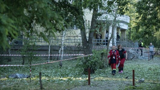 3/3 d2d4c0f4f3f39115.jpg