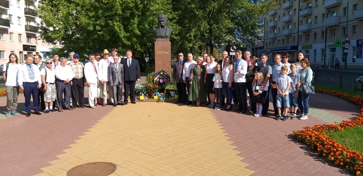 den_ukrainy.jpg den_ukrainy.jpg