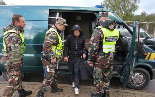 dieveniskese_pasienieciai_sulaike_septynis_uzsieniecius_kurie_bande_pr_85731661.jpg dieveniskese_pasienieciai_sulaike_septynis_uzsieniecius_kurie_bande_pr_85731661.jpg