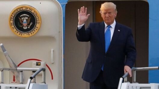 donald_2.jpg donald_2.jpg