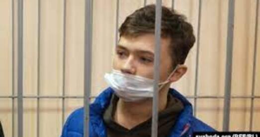 Сёння па другім коле пачалі судзіць падлетка-палітвязня Мікіту Залатарова