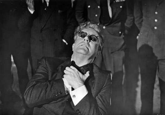 dr._strangelove_or_1.webp dr._strangelove_or_1.webp