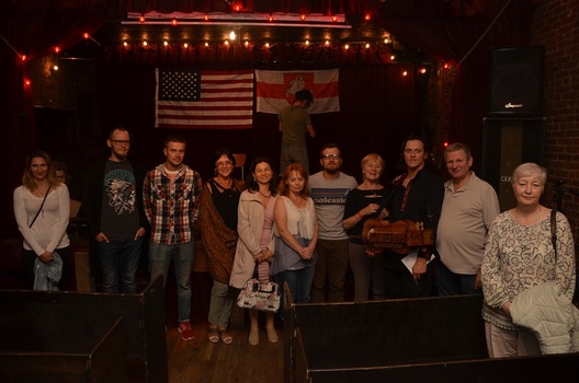 4/4 dsc_1901_logo.jpg