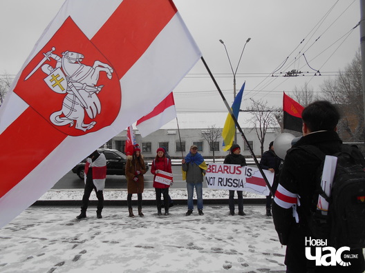 5/11 dscn0966_logo.jpg