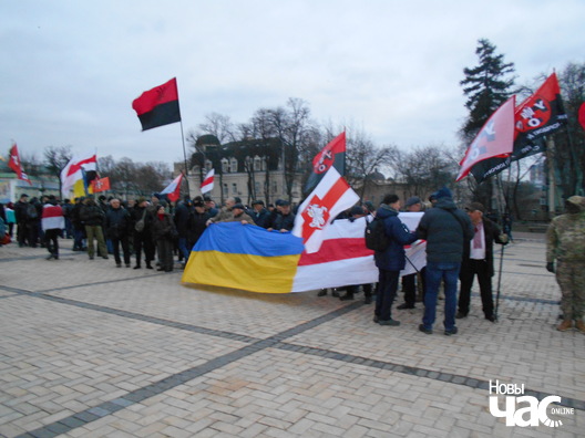 11/12 dscn1056_logo.jpg