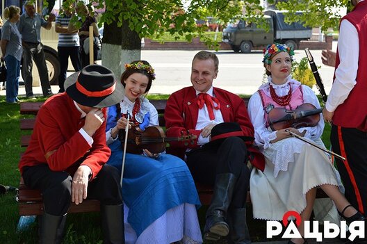 10/14 dudarski_fest_4.jpg