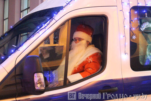 1/3 dzed_maroz_na_marszrutcy__fota_veczernij_hrodno_1.jpg