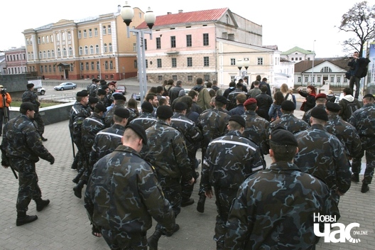 Дзень салідарнасці. 16 красавіка 2009 года. Фота Юрыя Дзядзінкіна Дзень салідарнасці. 16 красавіка 2009 года. Фота Юрыя Дзядзінкіна